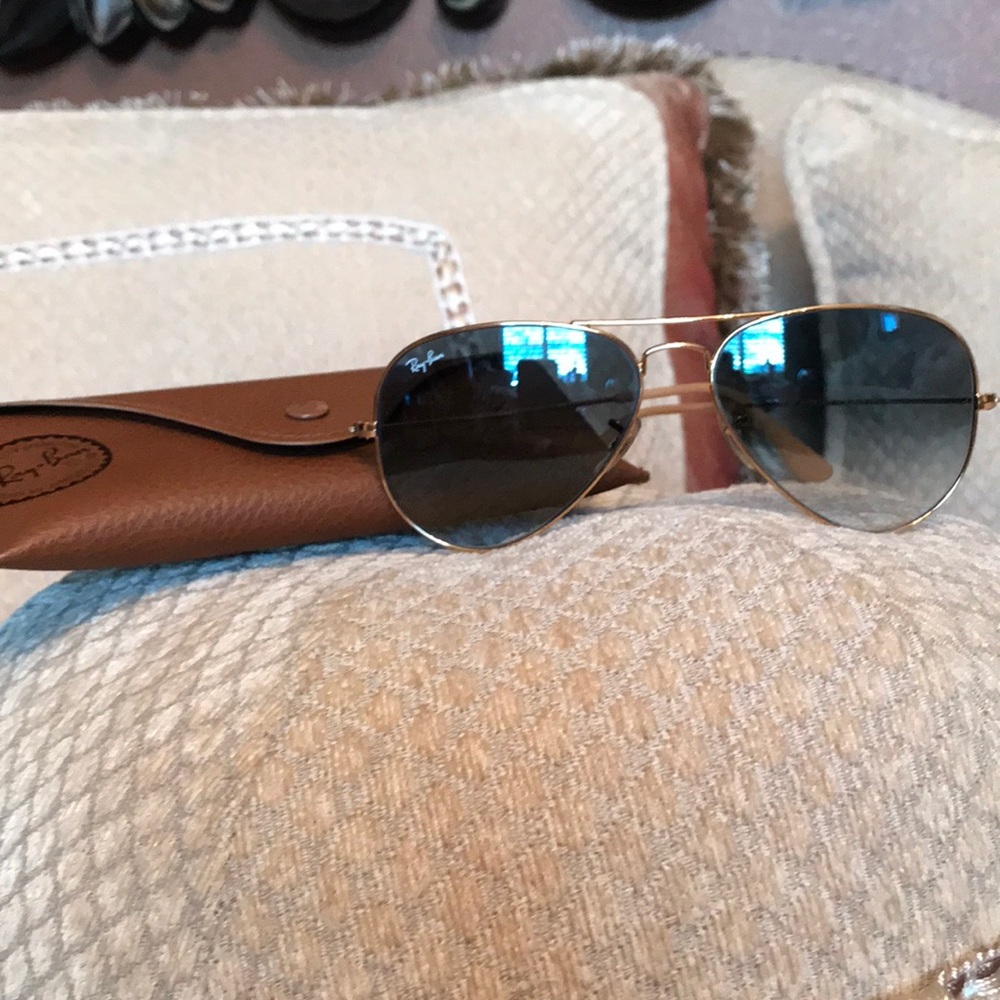 Ray ban aviators